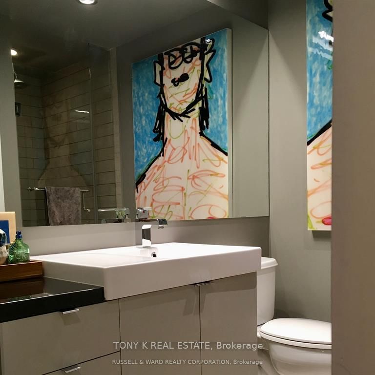 478 King Street W, #313