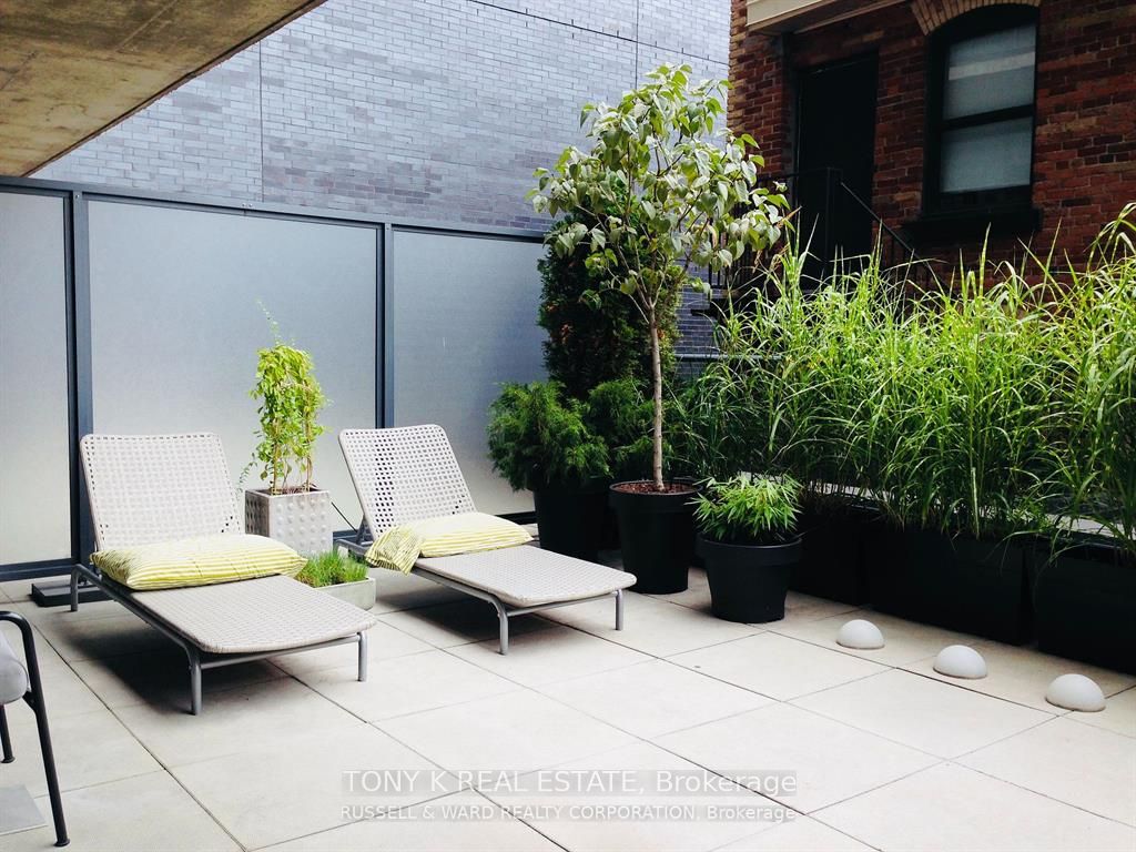 478 King Street W, #313