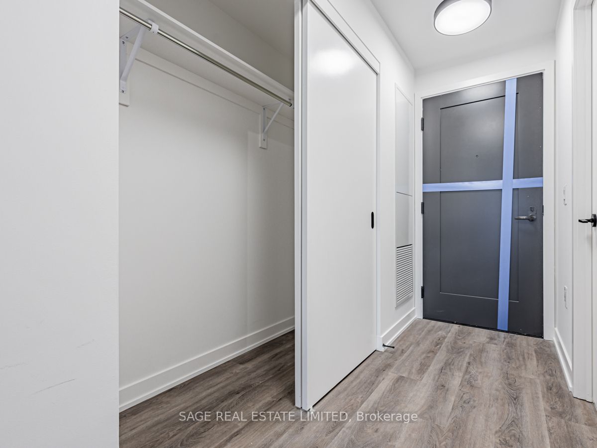 123 Portland Street #409