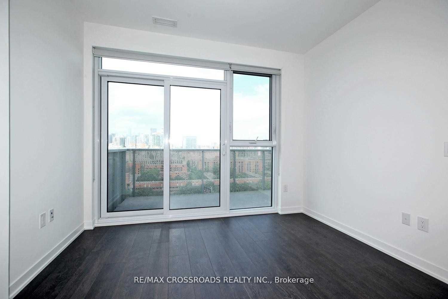 20 Richardson St, #1104