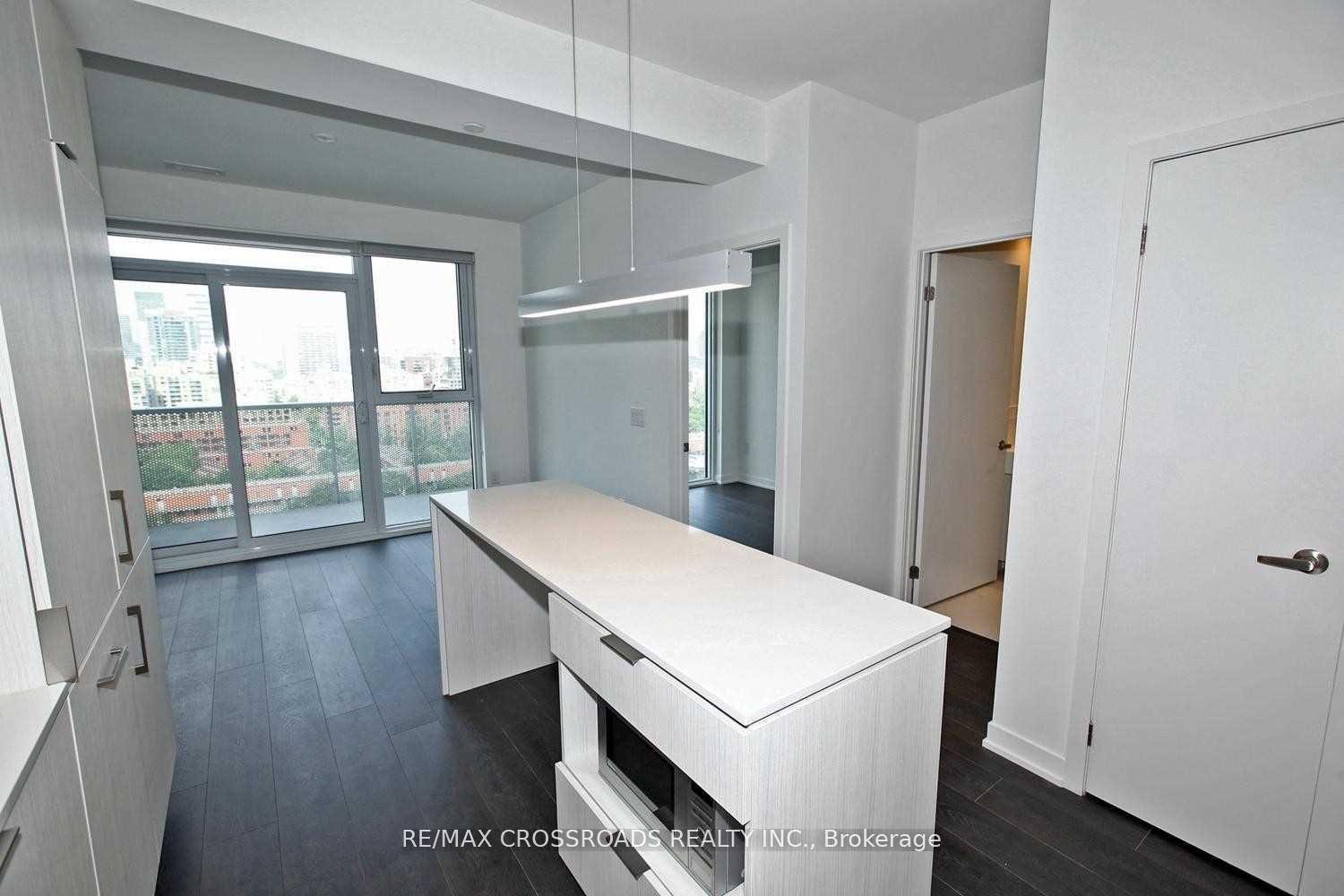 20 Richardson St, #1104