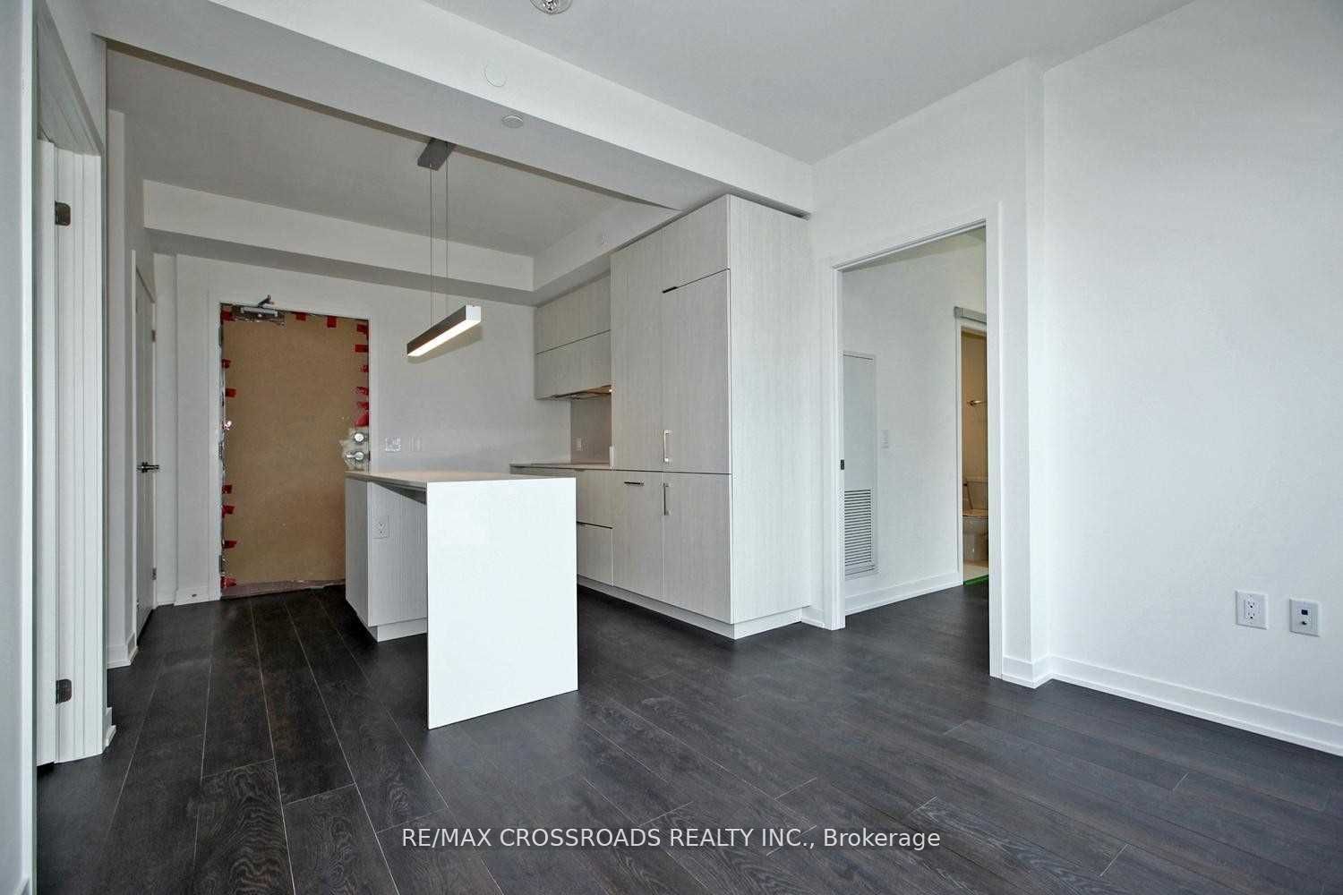 20 Richardson St, #1104