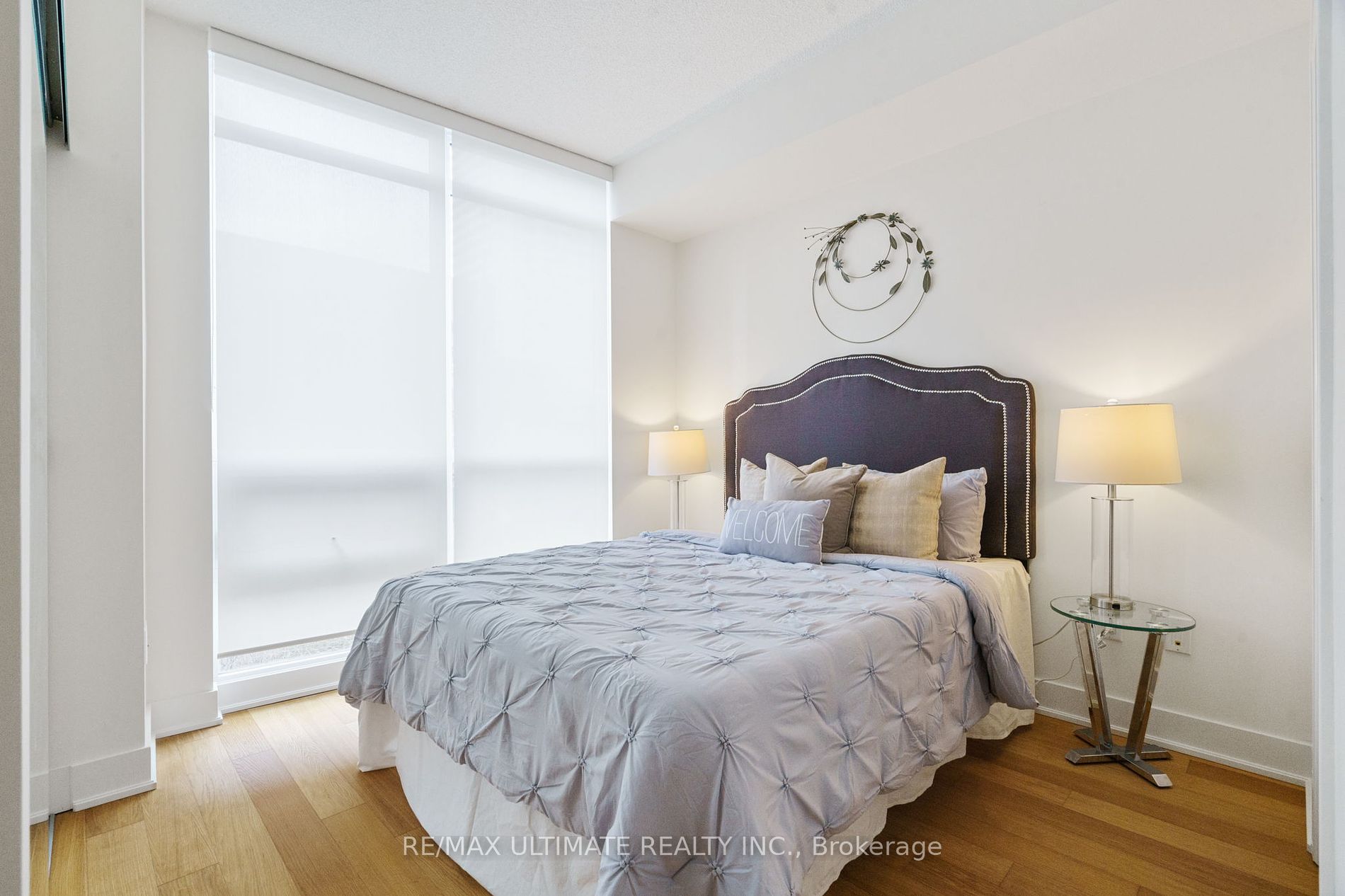 30 Roehampton Avenue, #802