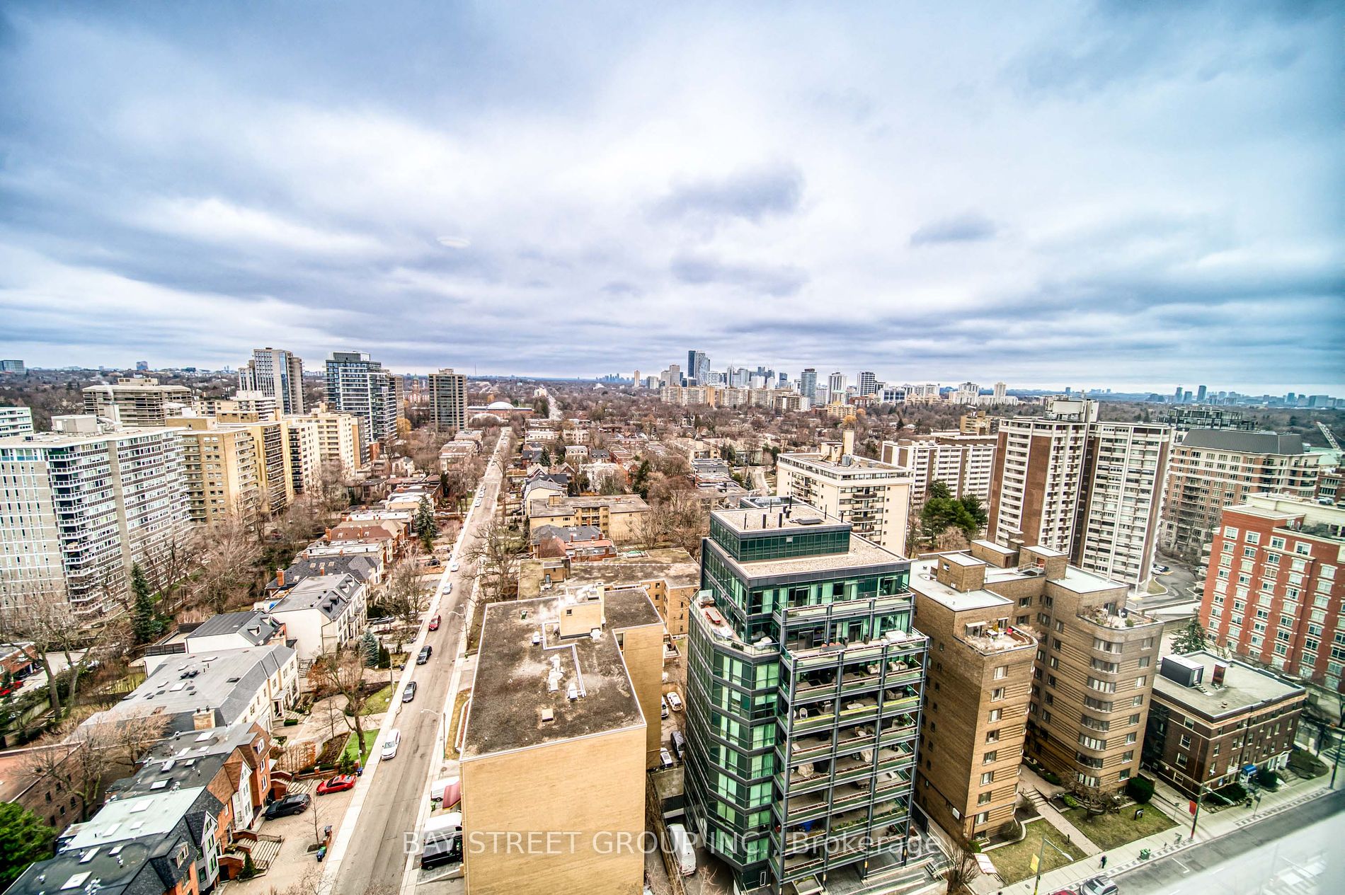 111 St Clair Avenue W #1626