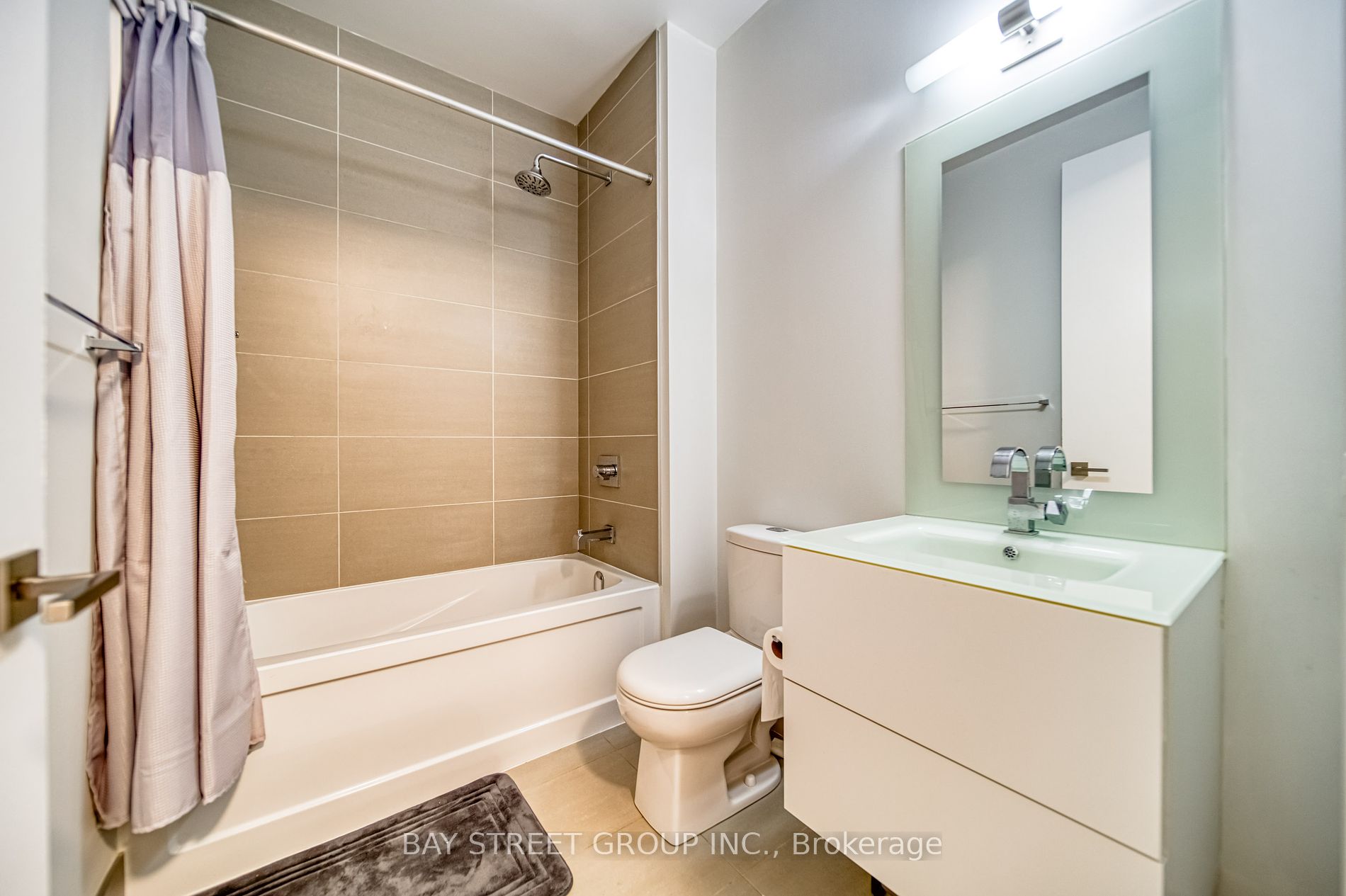 111 St Clair Avenue W #1626