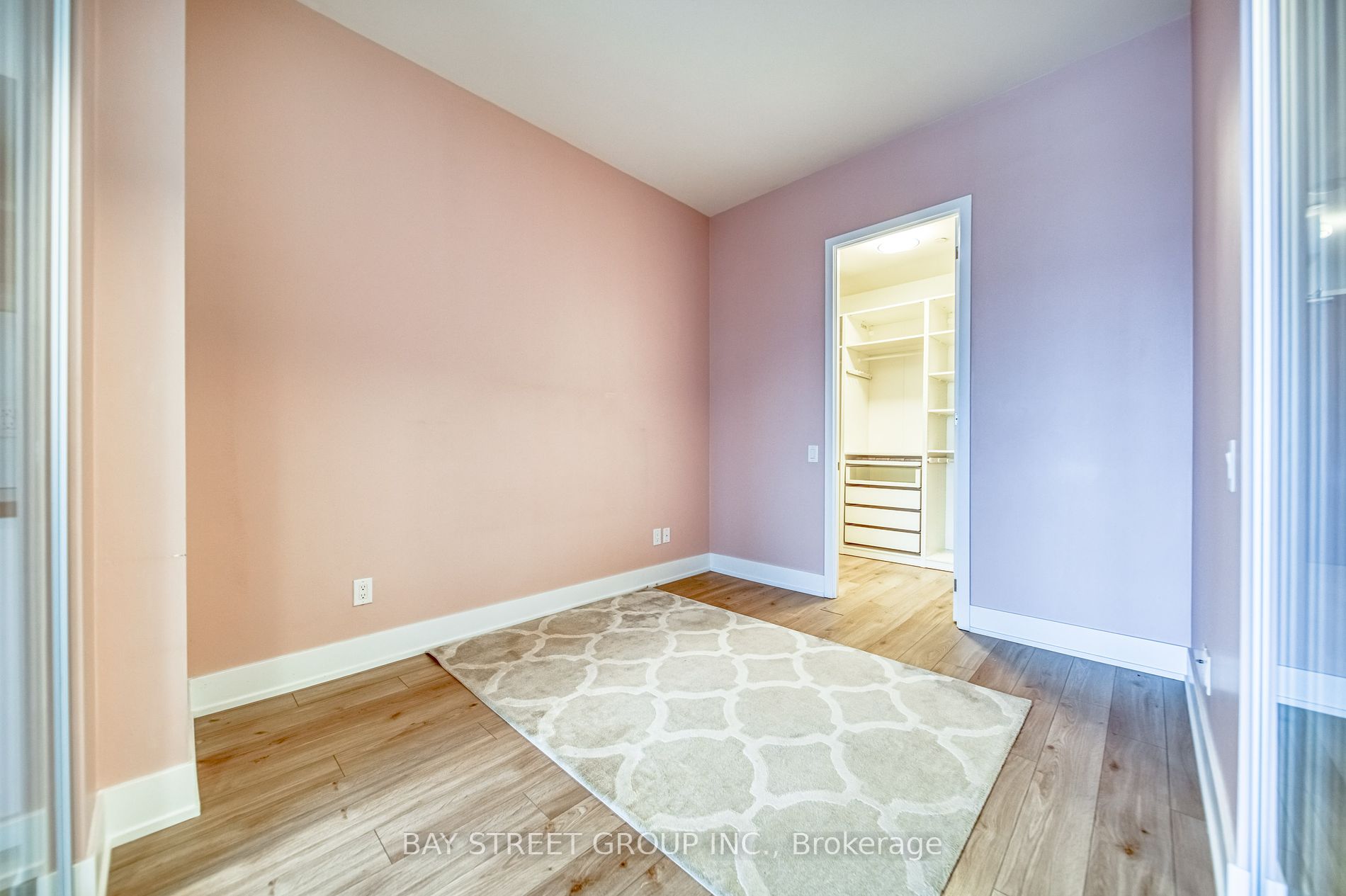 111 St Clair Avenue W #1626