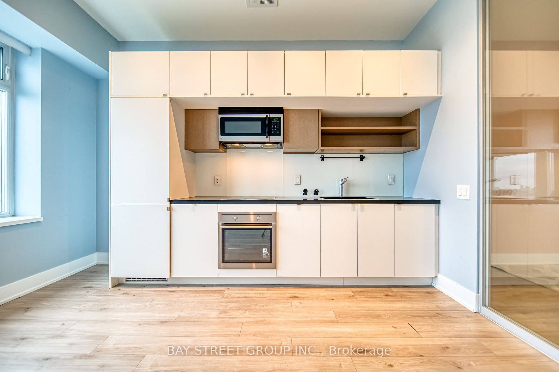 111 St Clair Avenue W #1626
