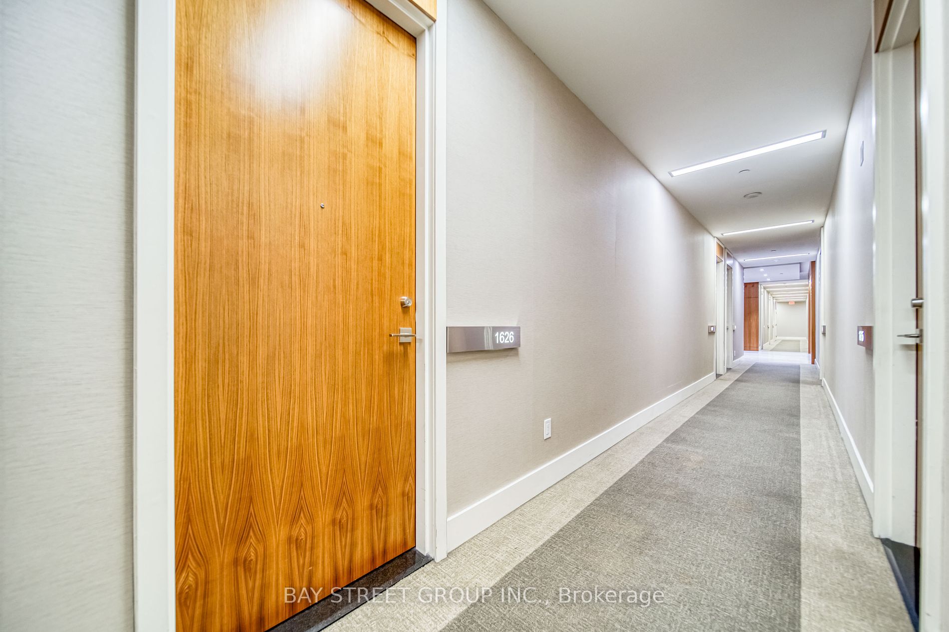 111 St Clair Avenue W #1626