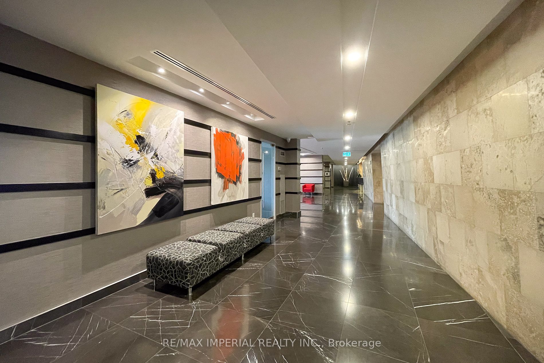 8 Park Rd, #3708