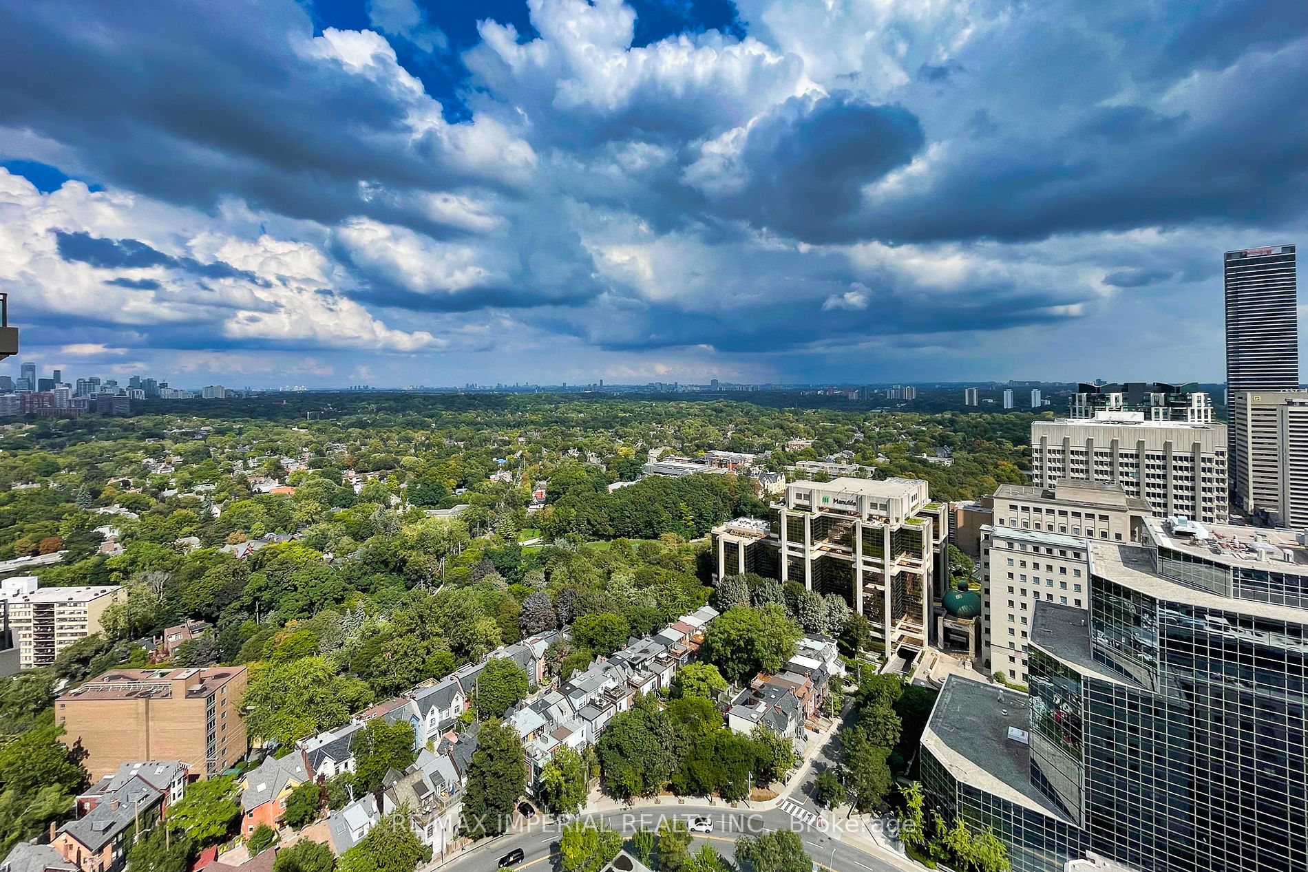 8 Park Rd, #3708