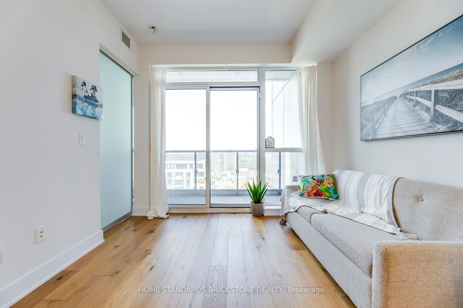 88 Cumberland Street, #2105