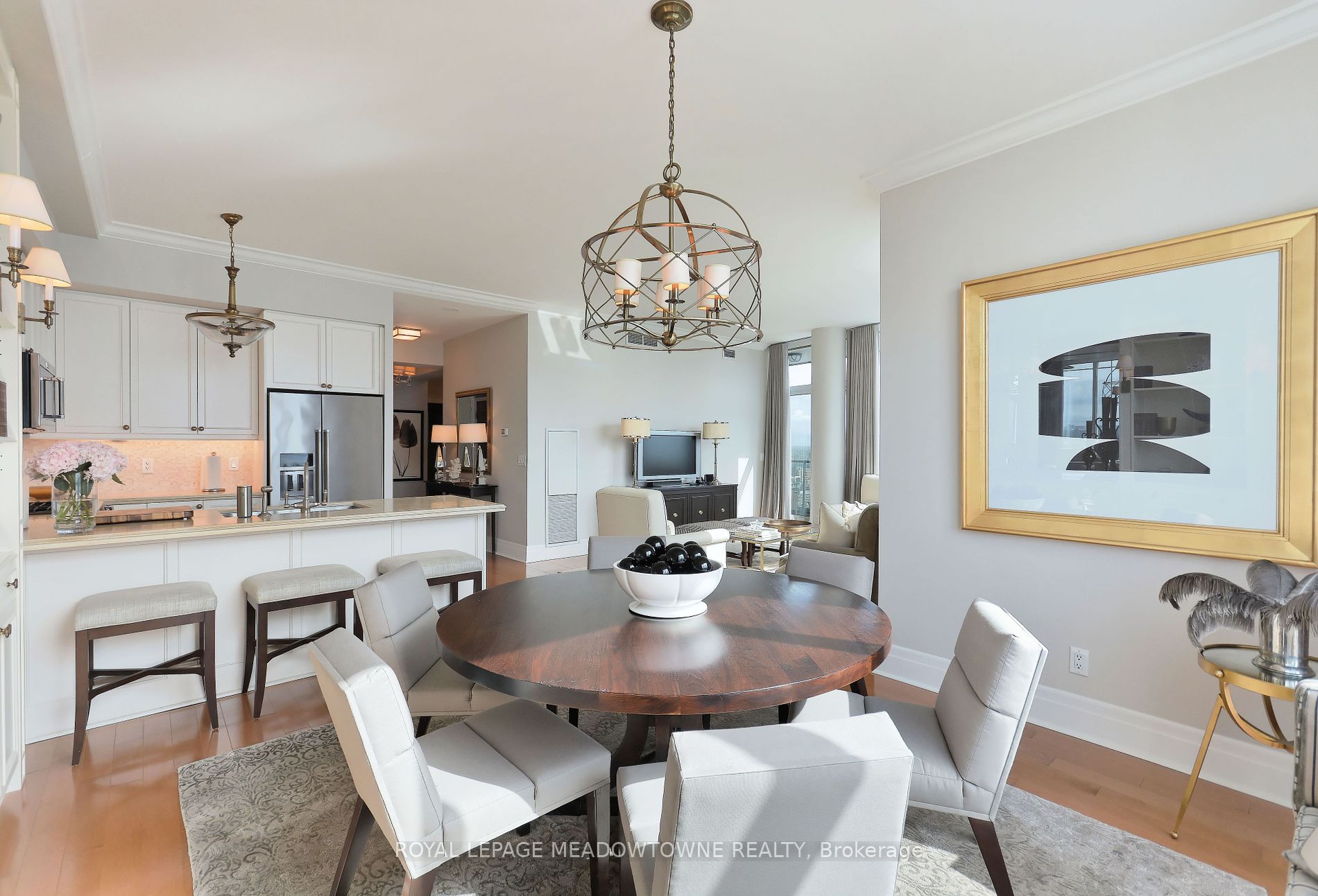 16 Yonge St, #4006