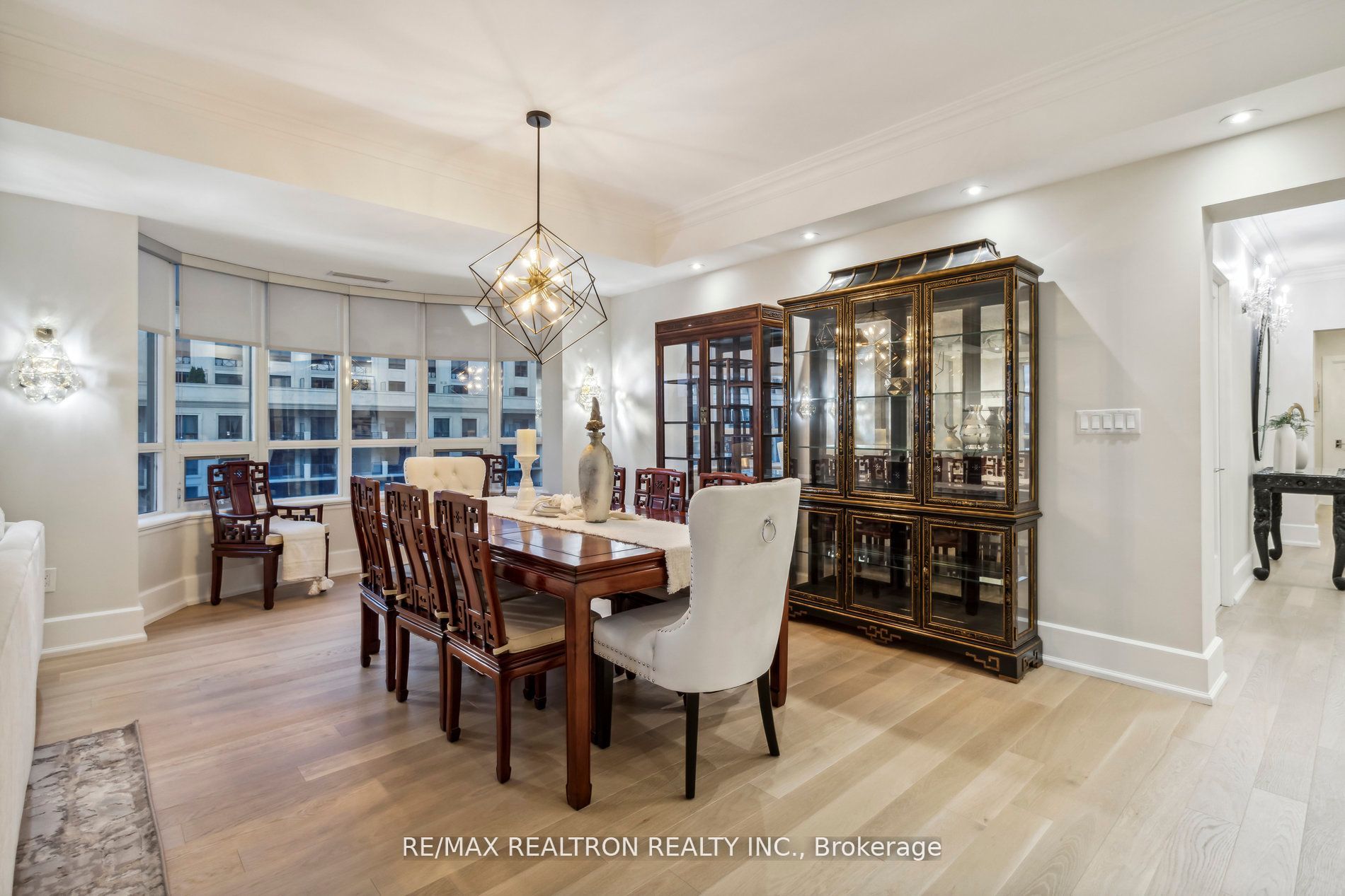662 Sheppard Avenue E, #609C
