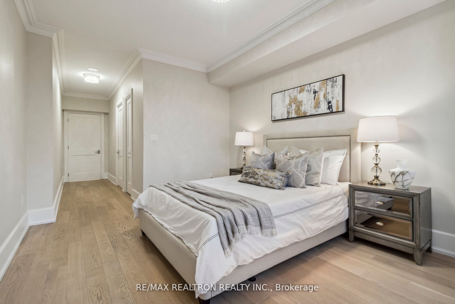 662 Sheppard Avenue E, #609C