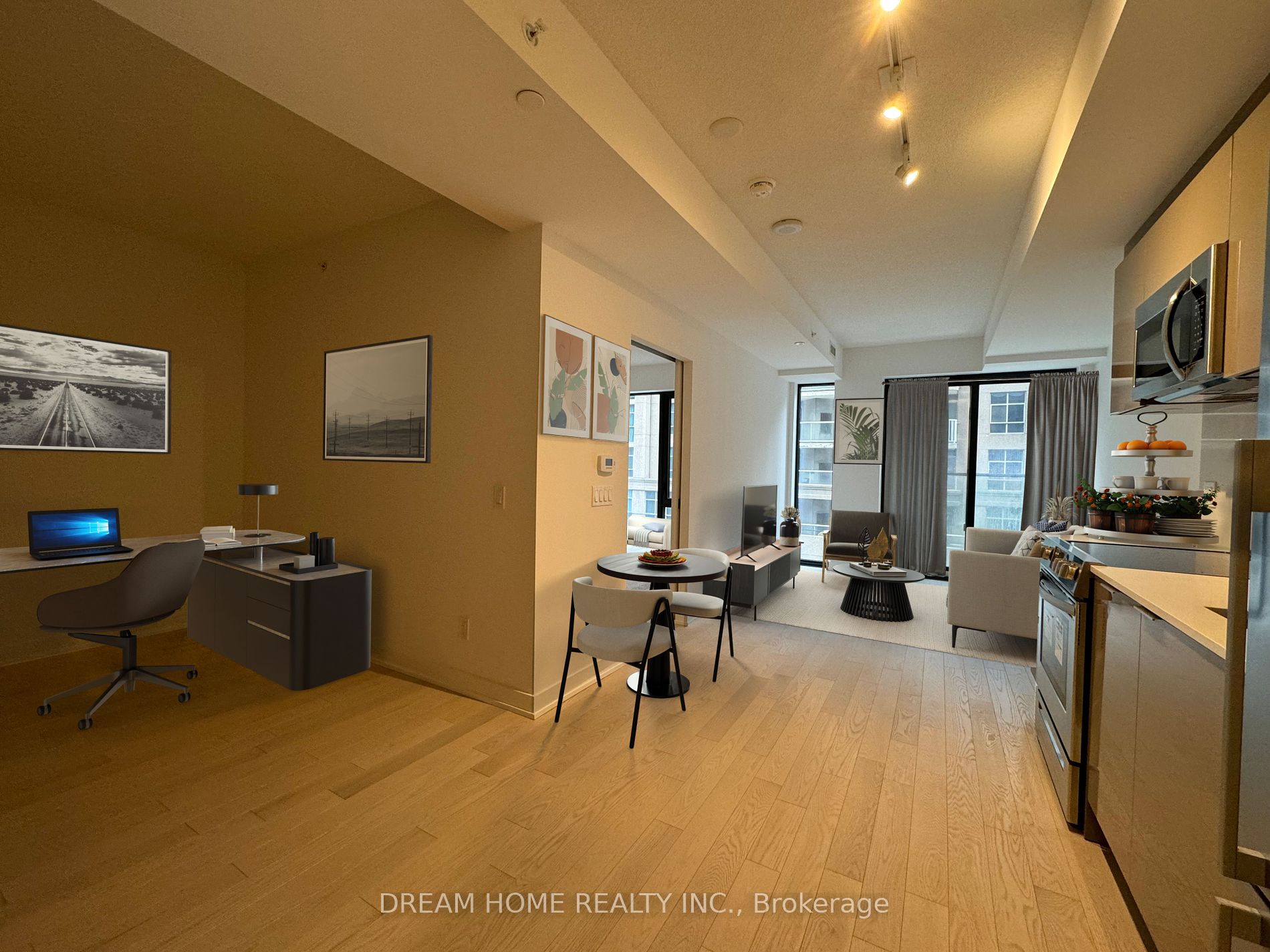 25 Richmond St E, #317