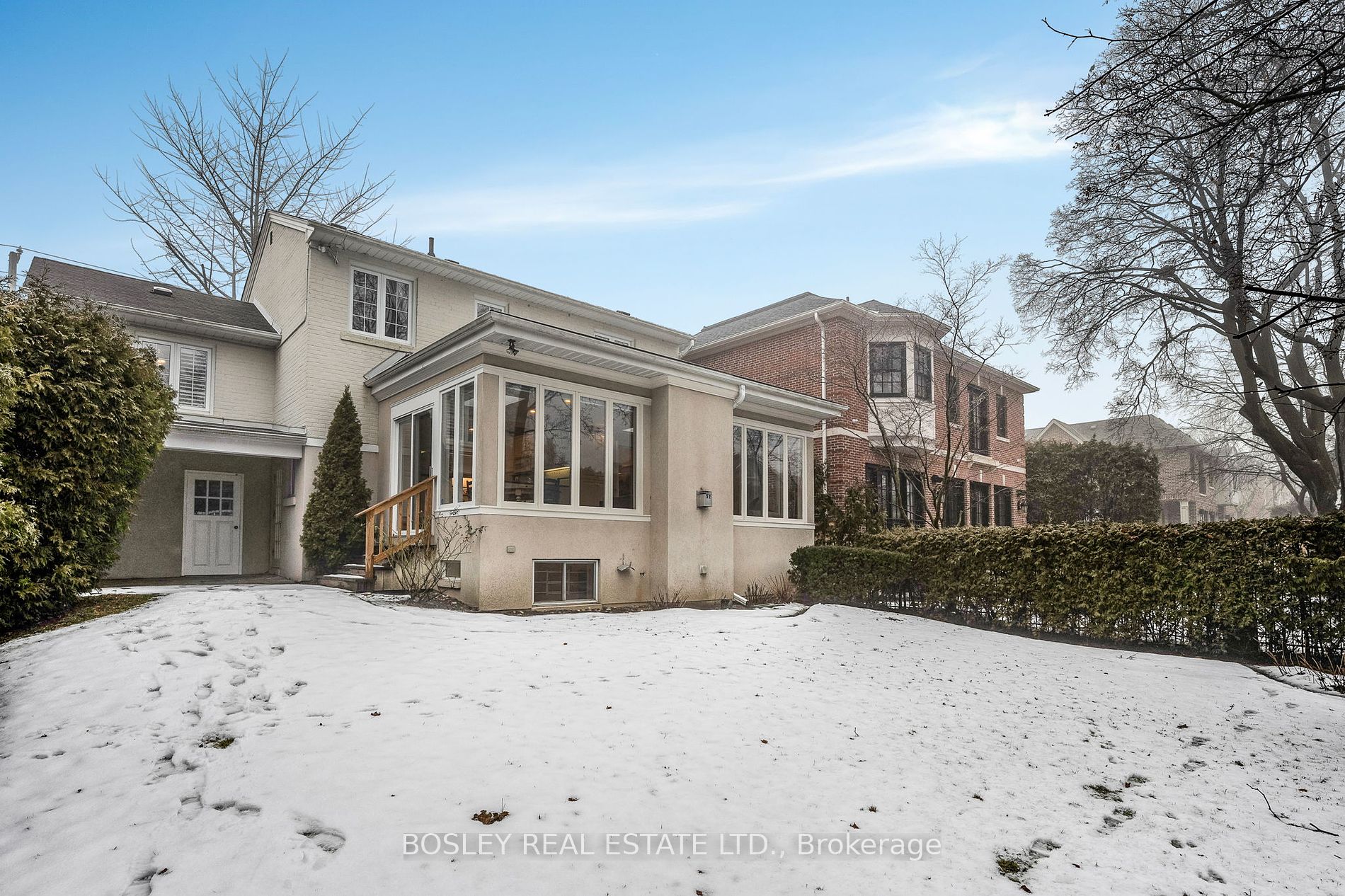 431 Heath Street E