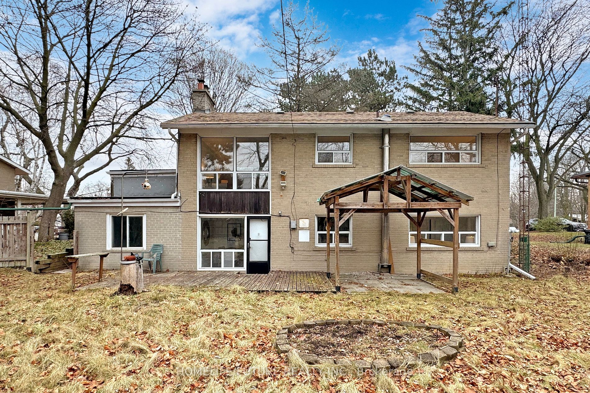 12 Chatfield Drive