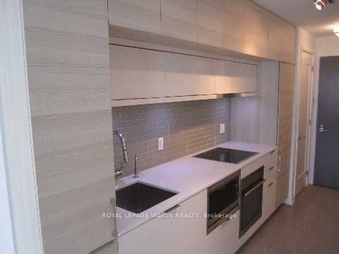 88 Scott St, #912