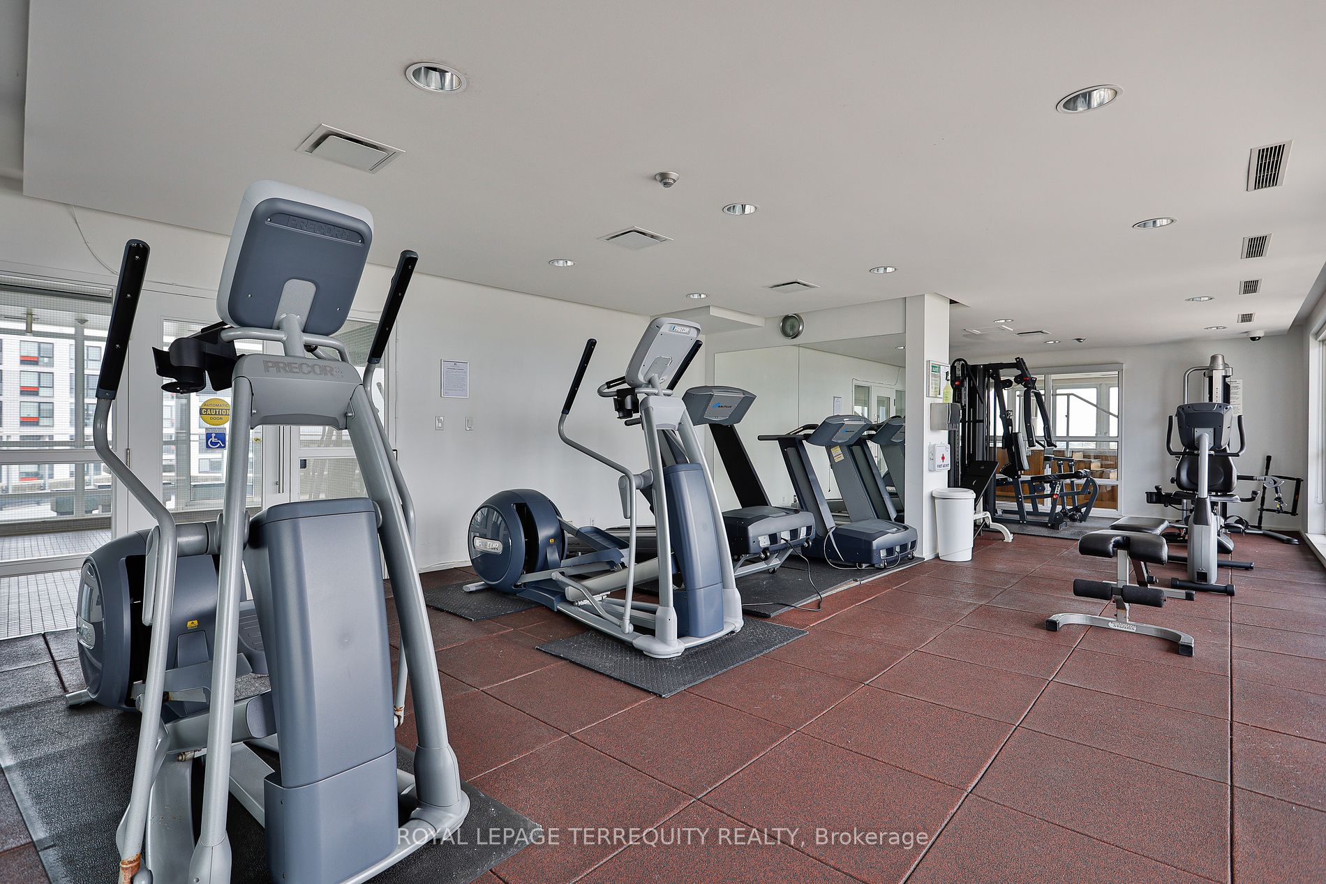 410 Queens Quay W, #216