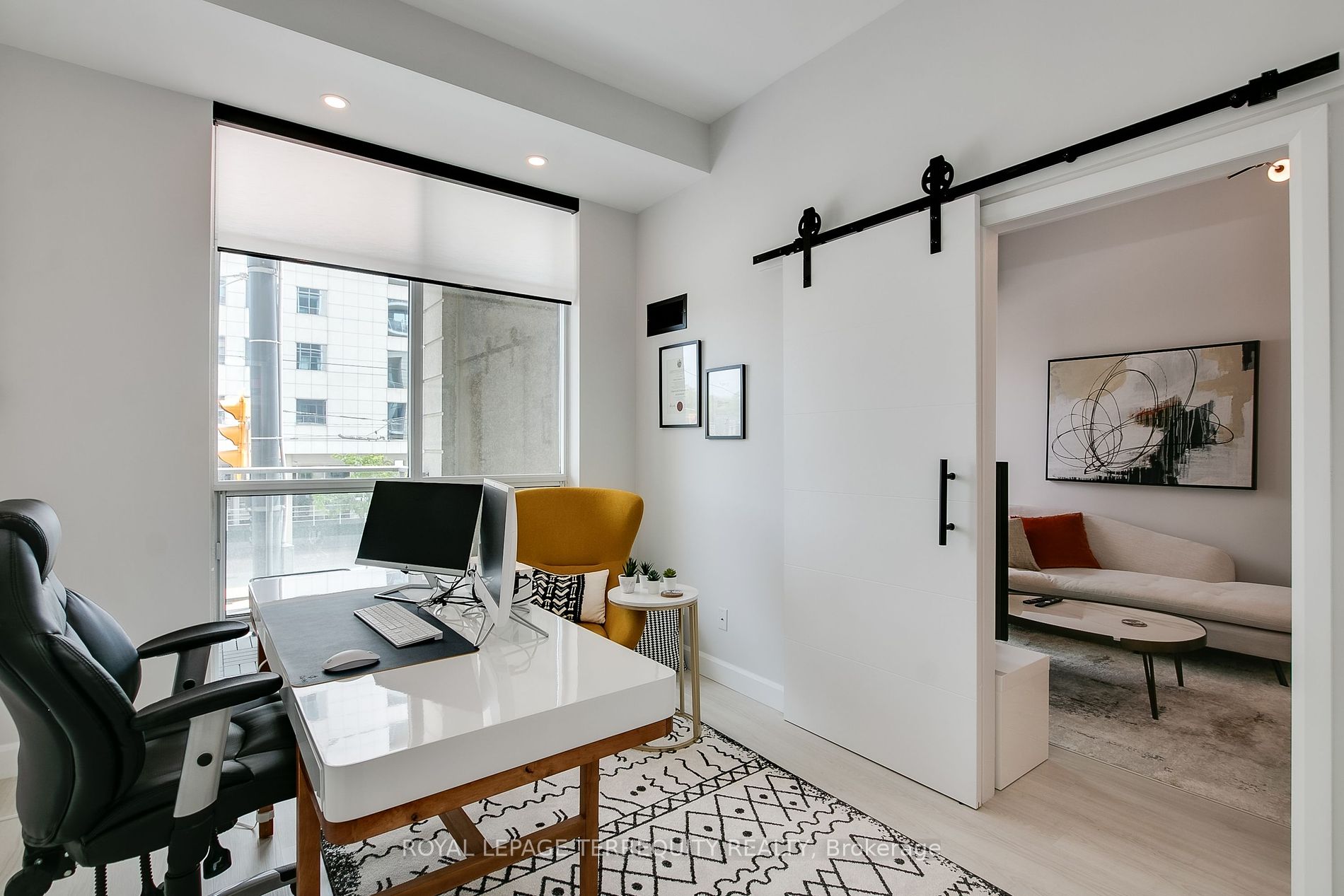 410 Queens Quay W, #216
