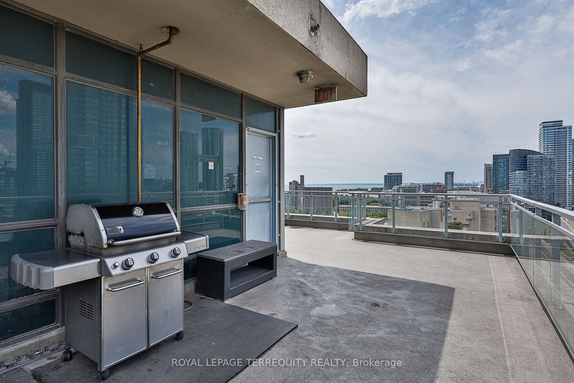 410 Queens Quay W, #216