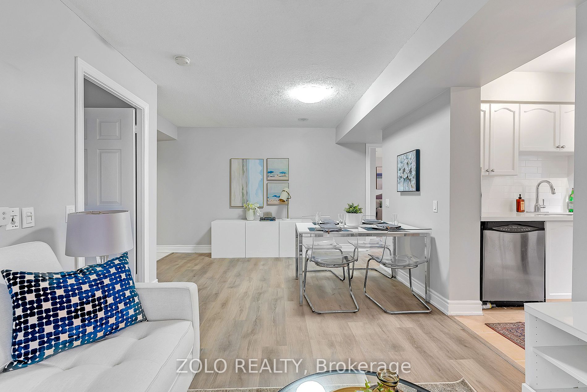 153 Beecroft Rd, #610
