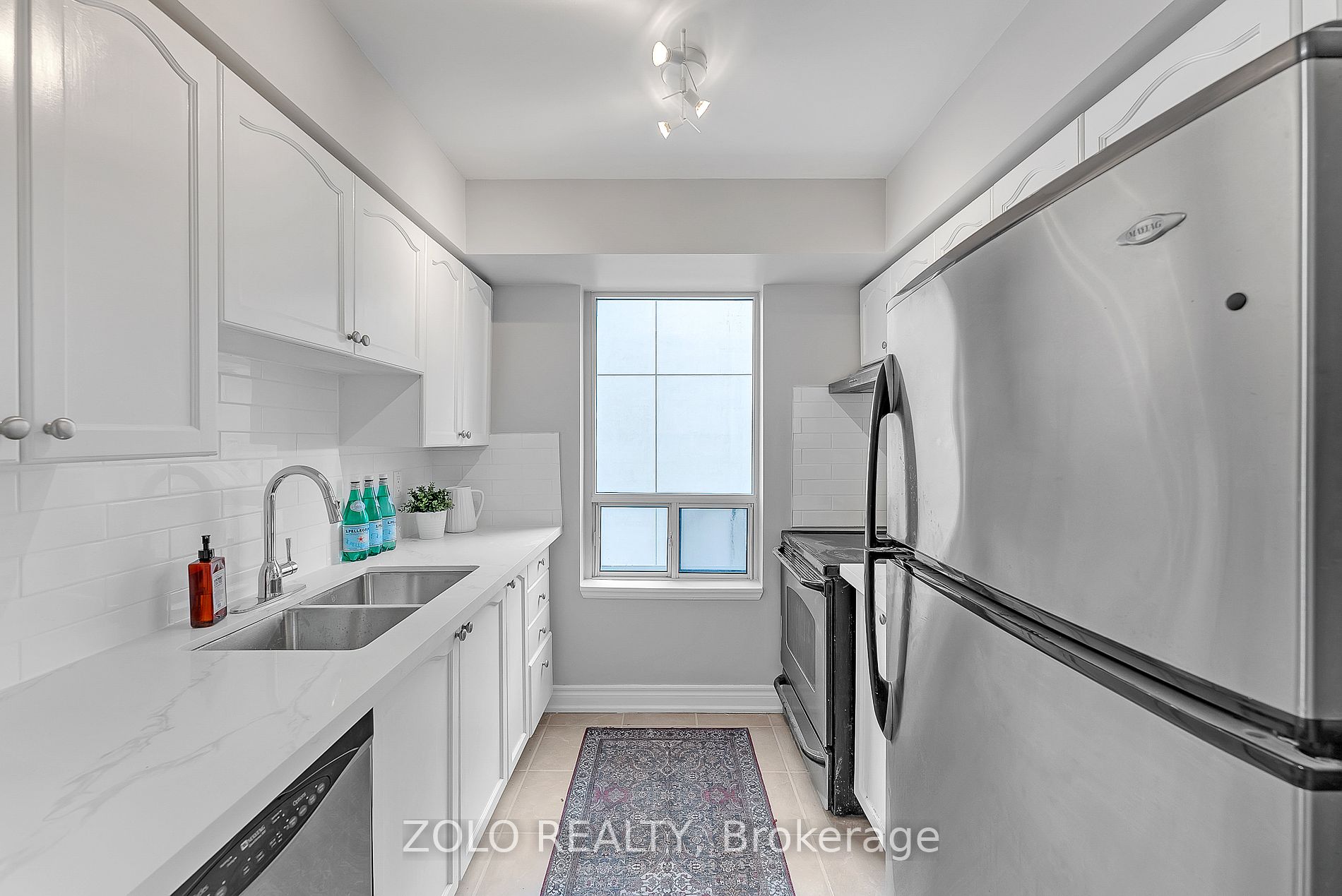 153 Beecroft Rd, #610