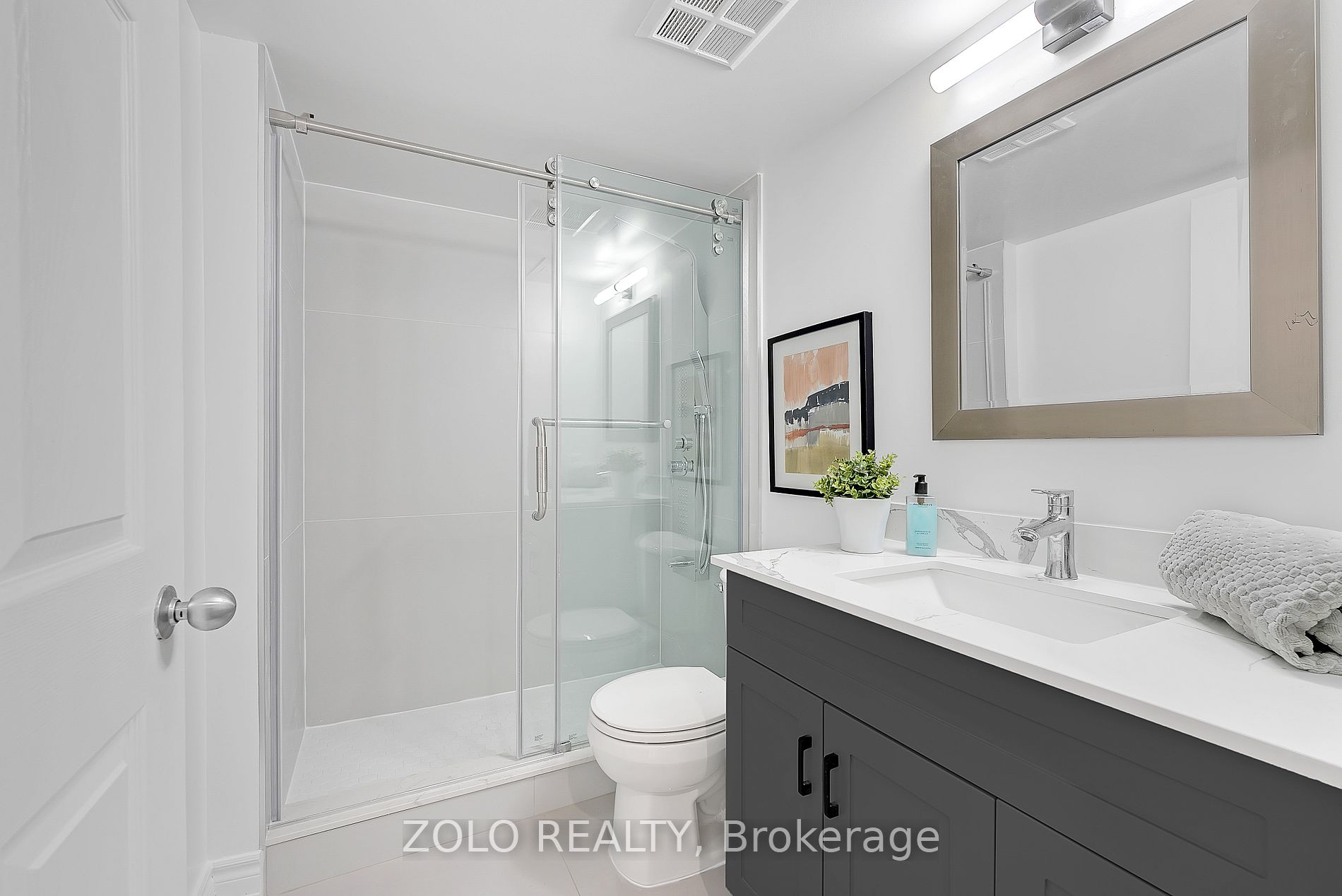 153 Beecroft Rd, #610