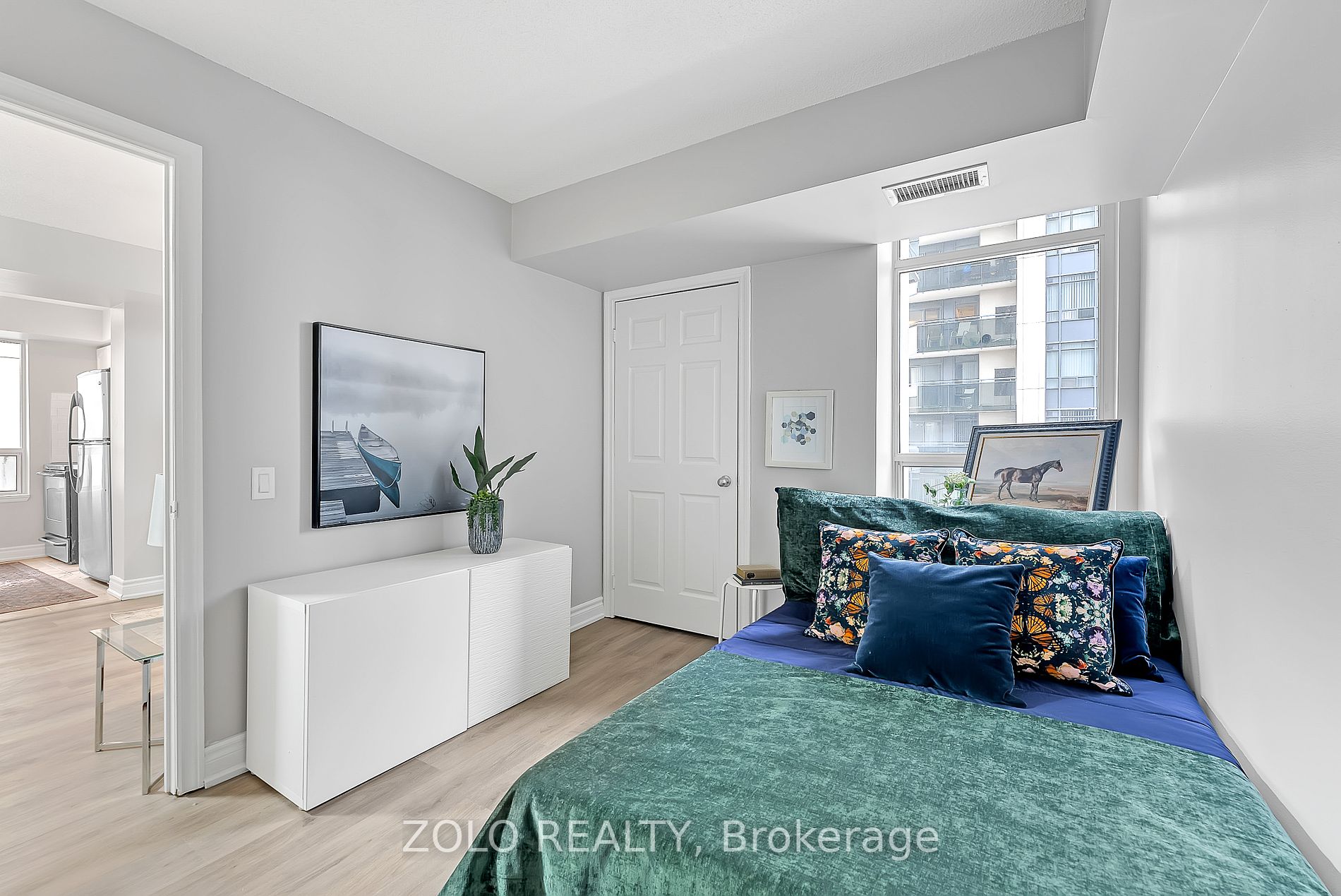 153 Beecroft Rd, #610