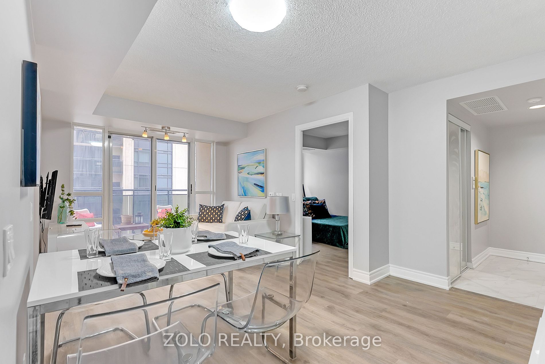 153 Beecroft Rd, #610