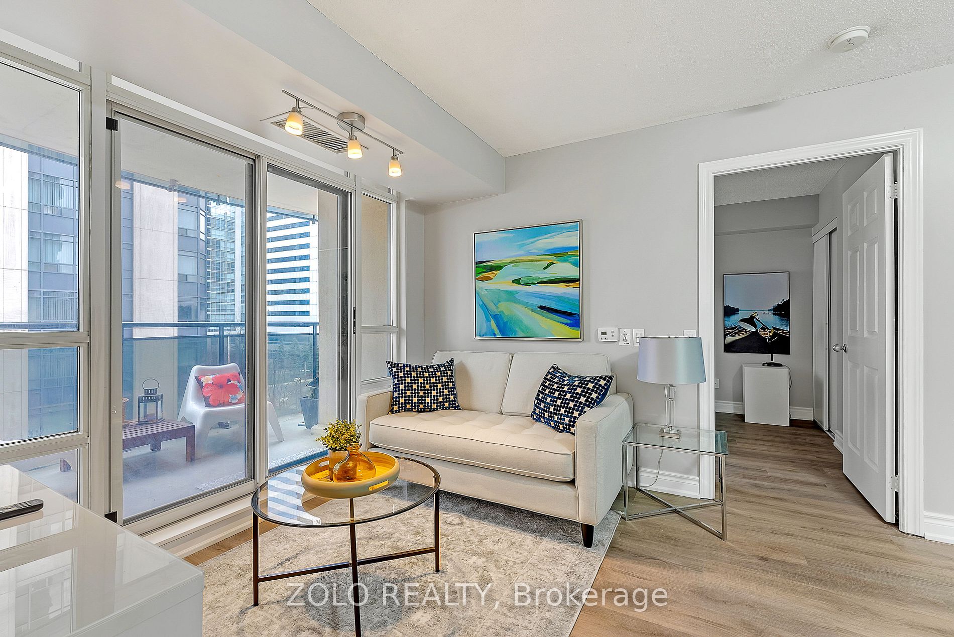 153 Beecroft Rd, #610
