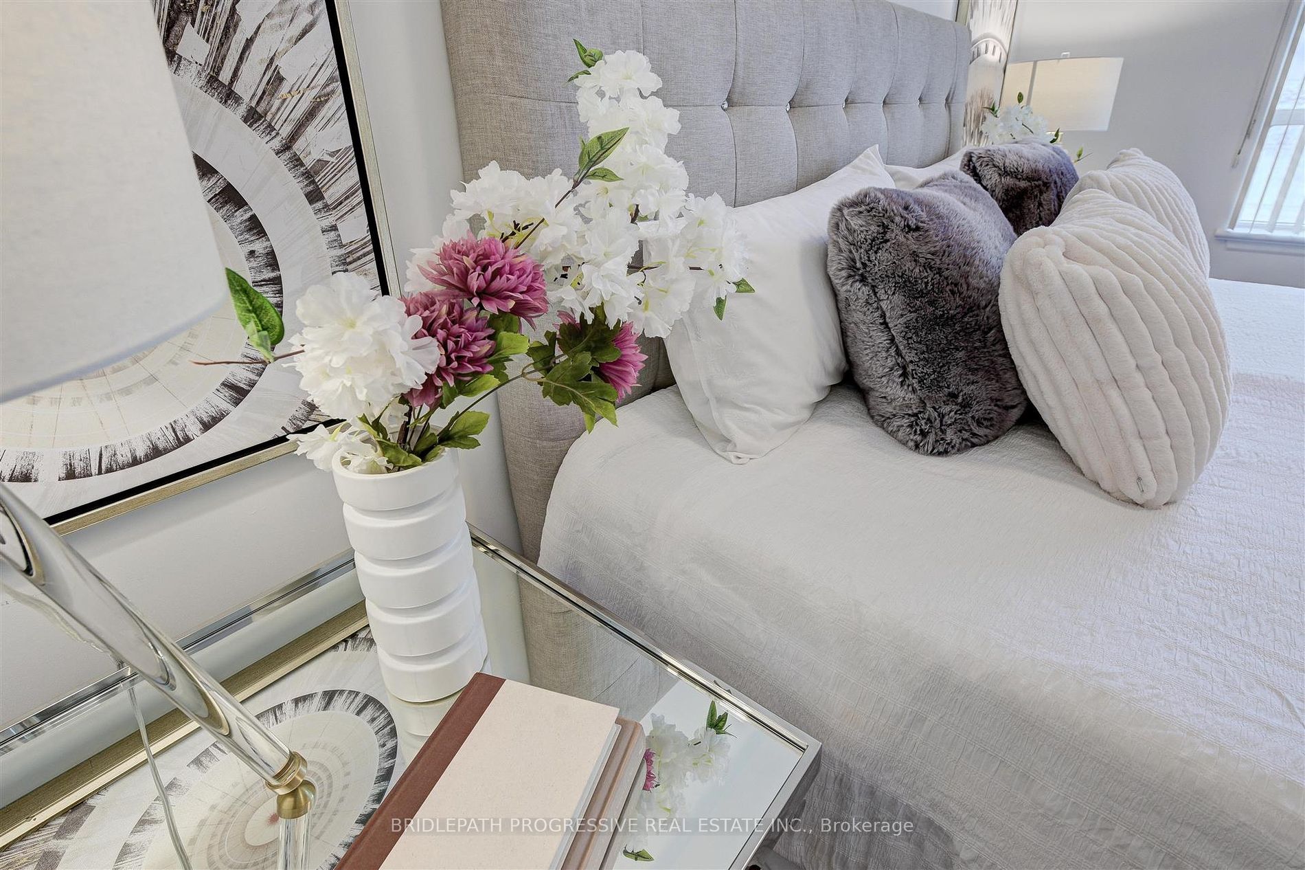 662 Sheppard Avenue E, #1605