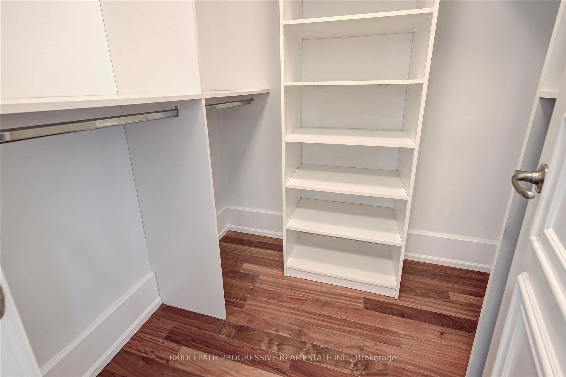 662 Sheppard Avenue E, #1605