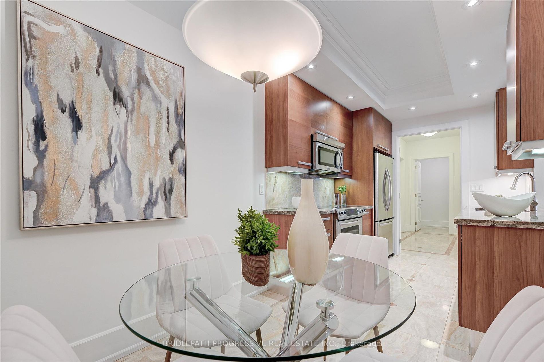 662 Sheppard Avenue E, #1605