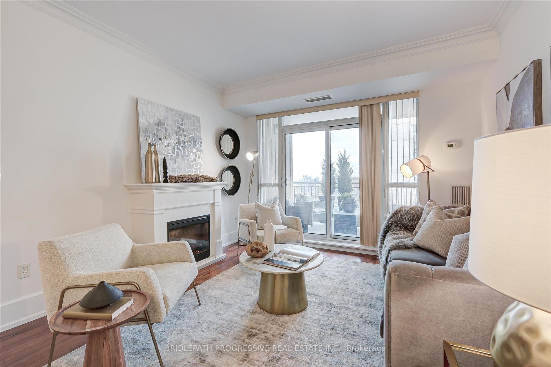 662 Sheppard Avenue E, #1605