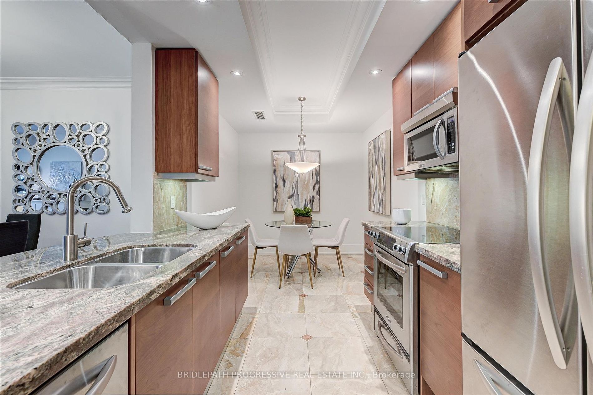 662 Sheppard Avenue E, #1605