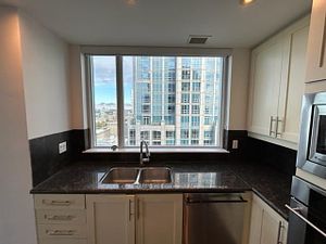761 Bay Street #4212