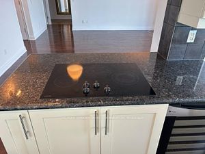 761 Bay Street #4212