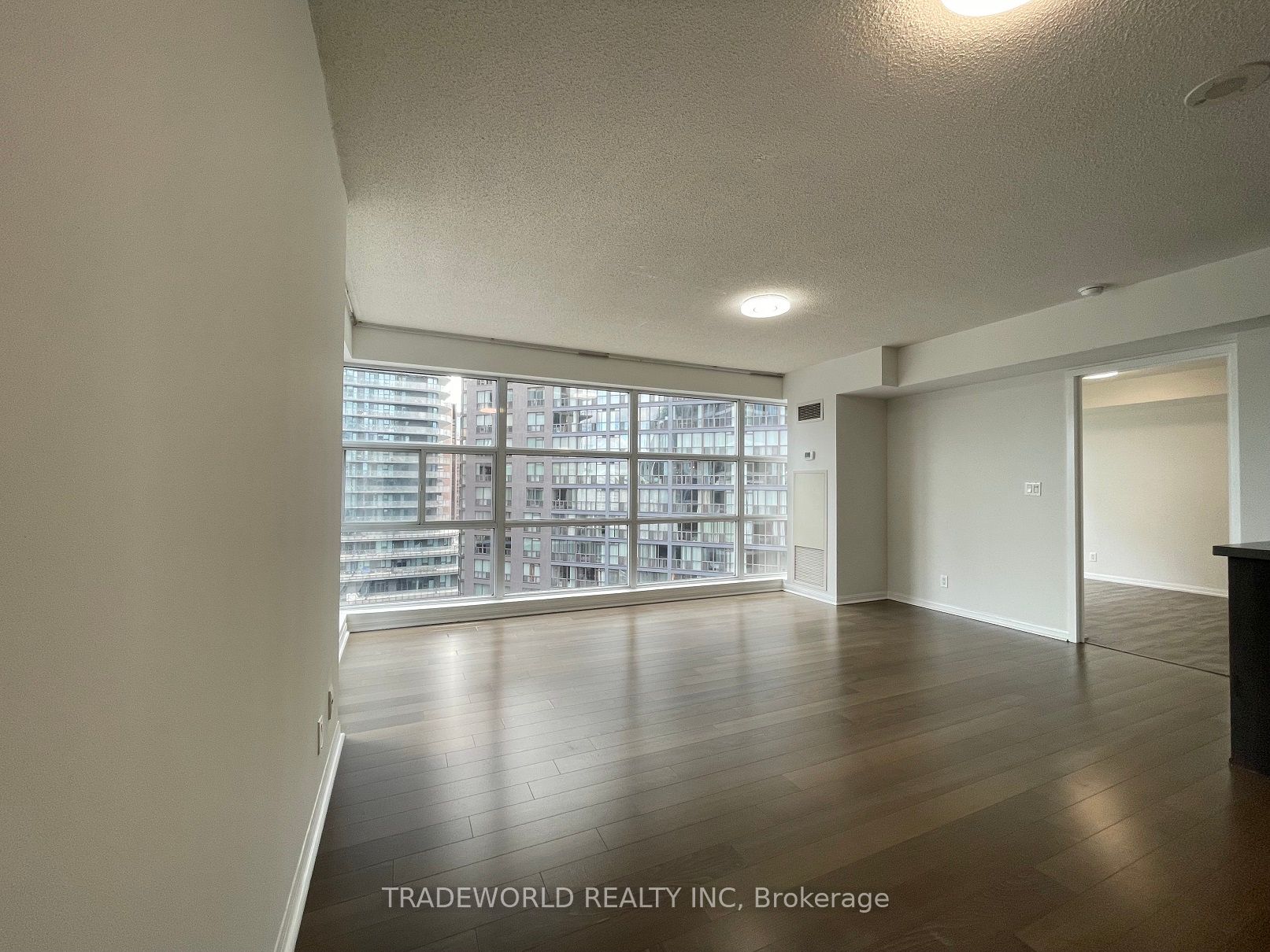 11 St Joseph St, #1612