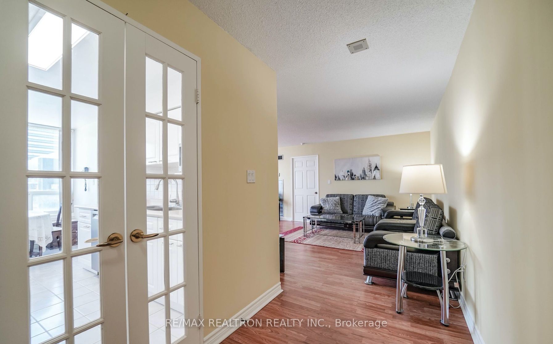 30 Greenfield Ave, #1211