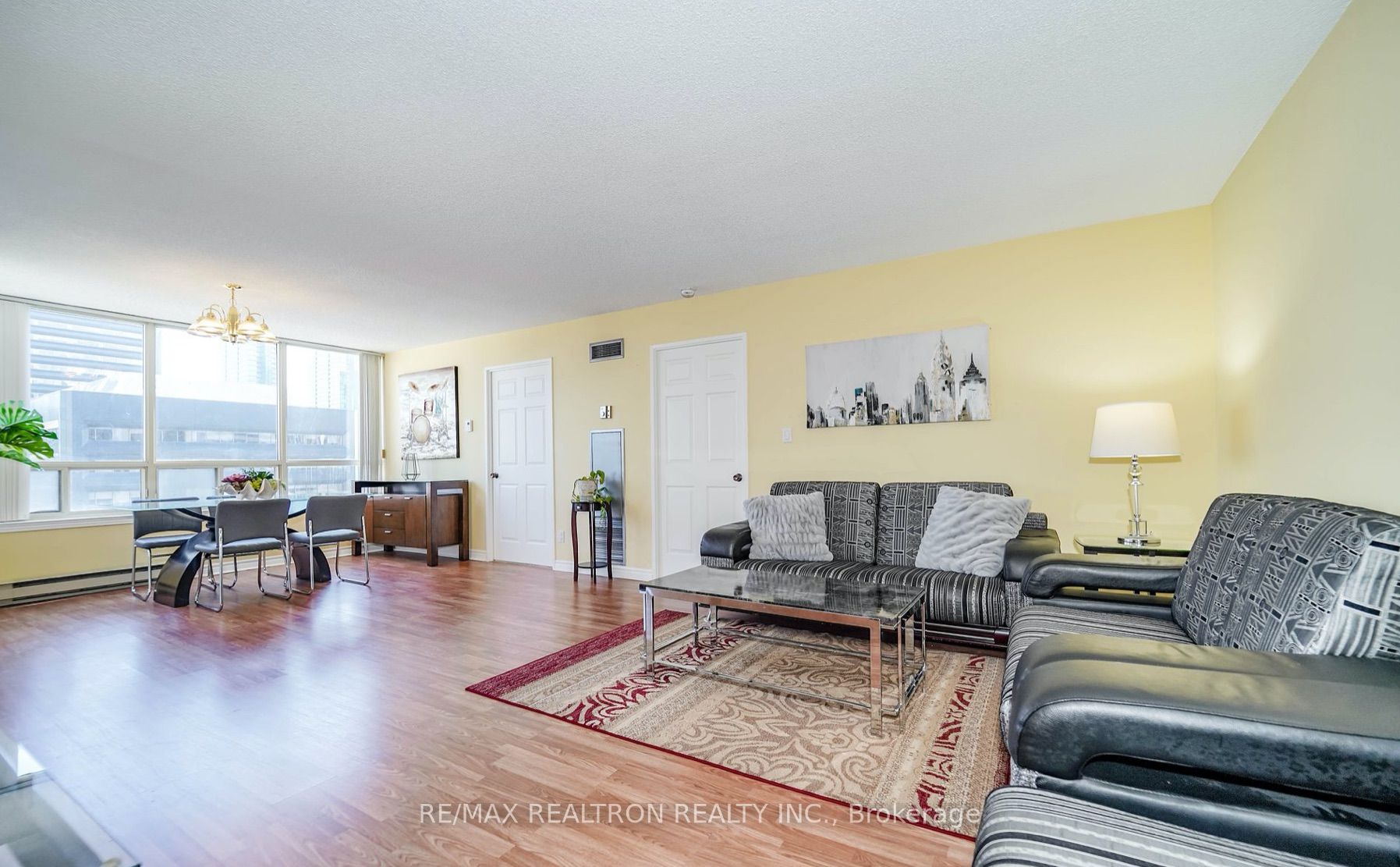 30 Greenfield Ave, #1211