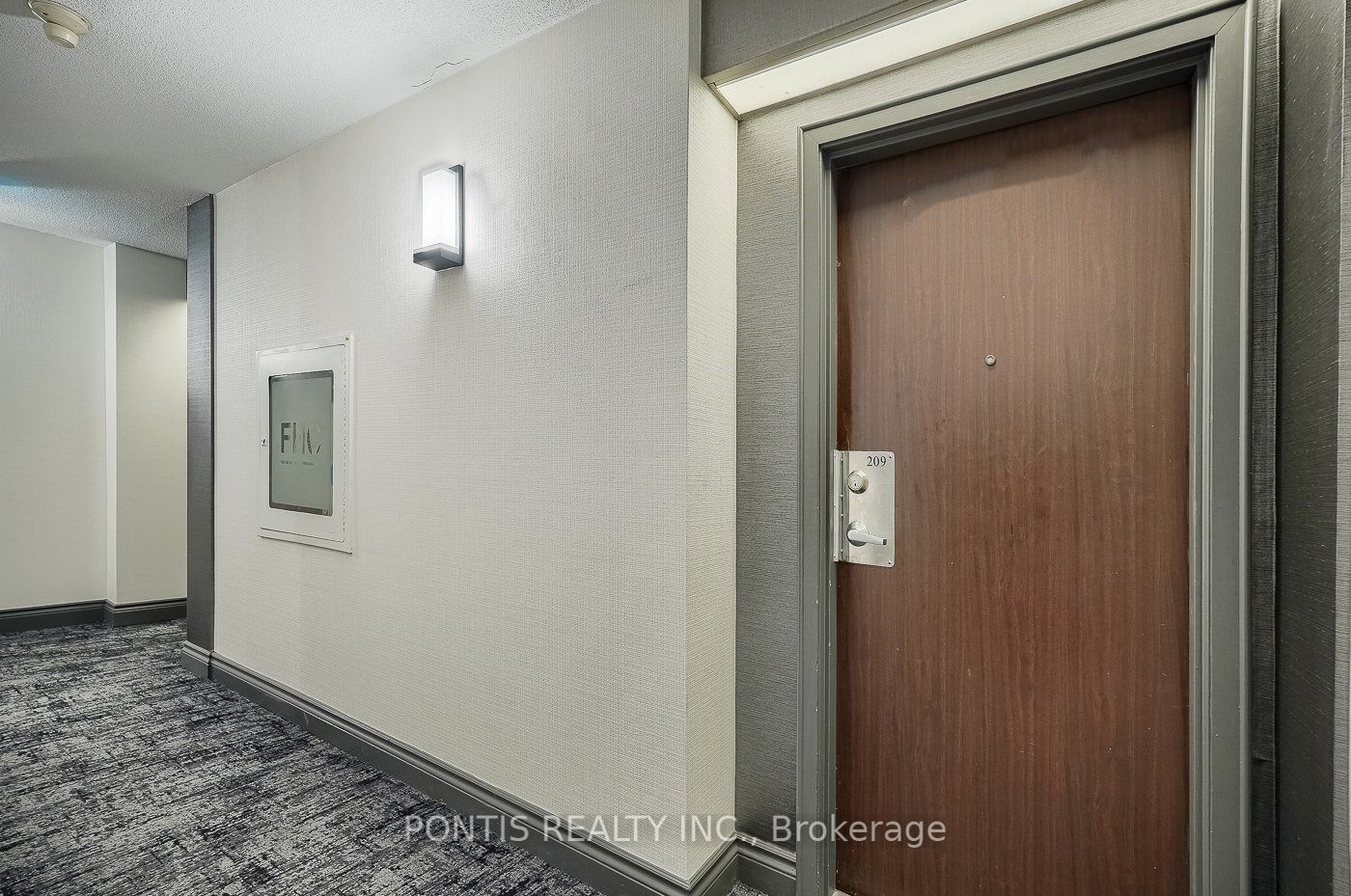 5785 Yonge Street, #209