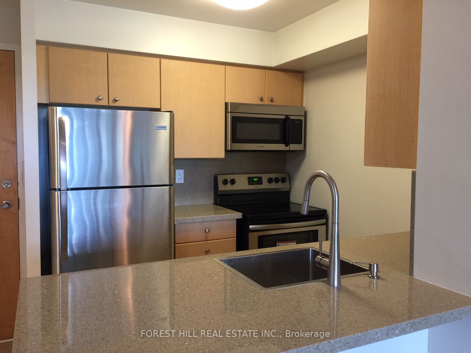 4968 Yonge Street W, #505