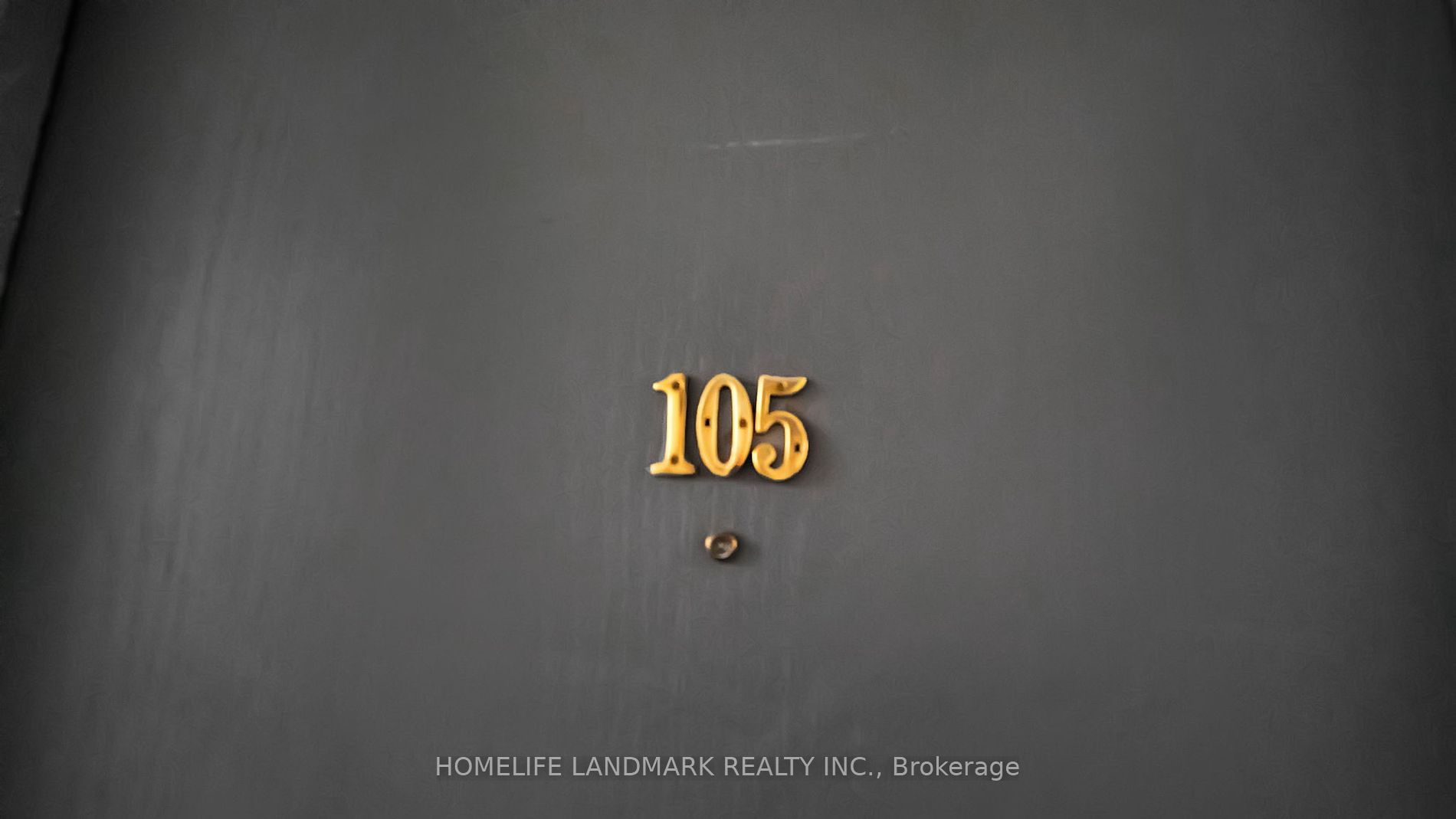 697 Eglinton Avenue W, #105