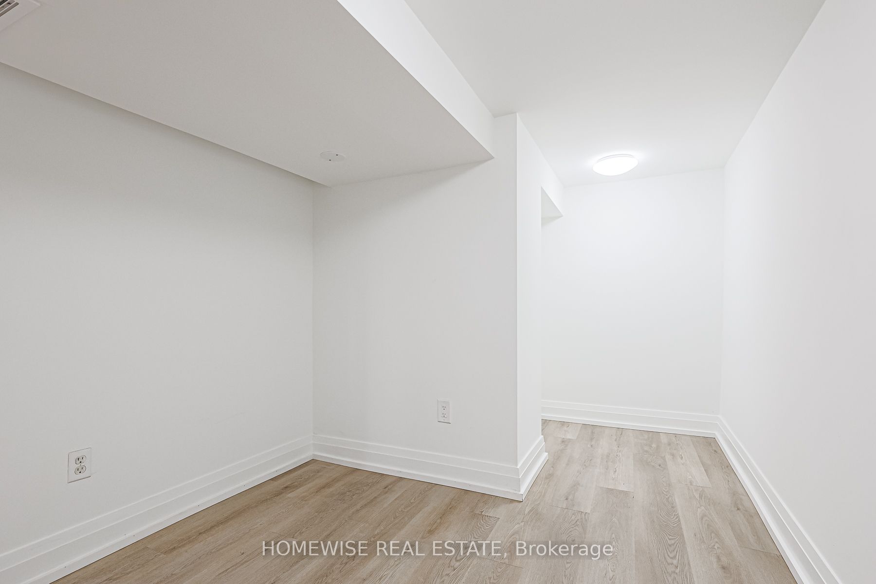 81 Shields Avenue #Lower