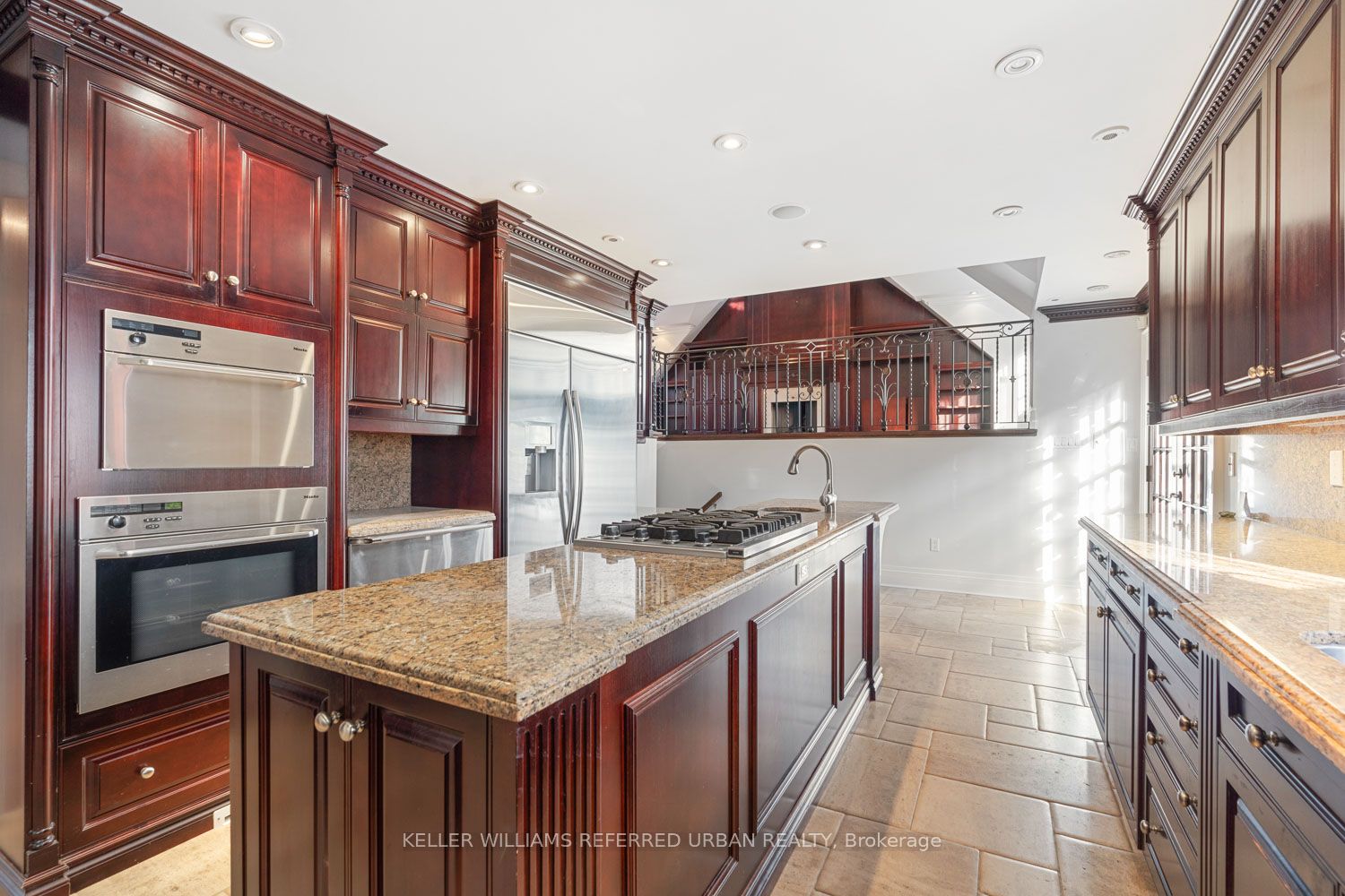 19 Forest Glen Cres