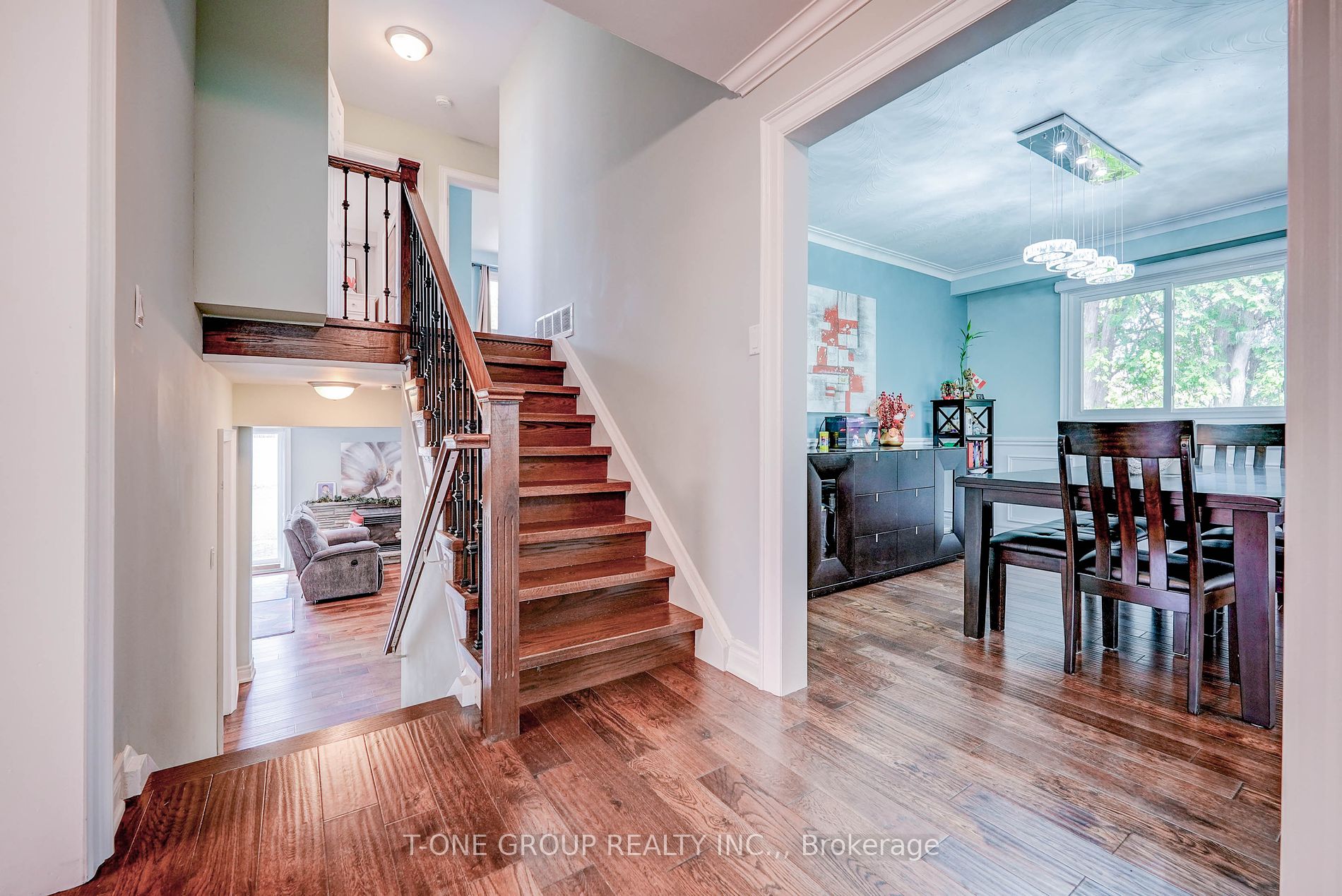 25 Greenyards Drive