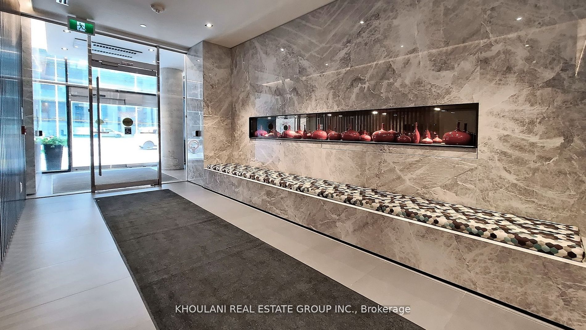 215 Queen St, #2310
