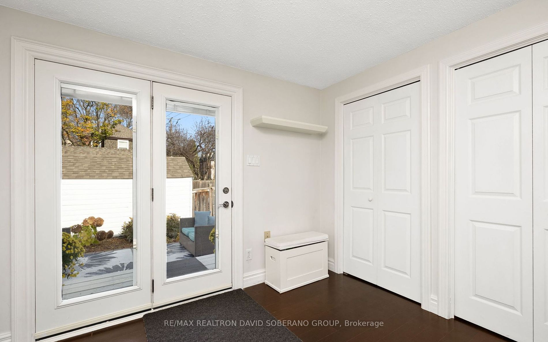 144 Lawrence Ave W