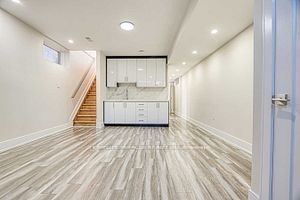 30 Rockvale Ave